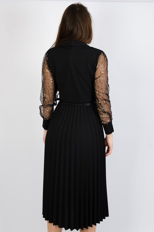 CZARNA PLISOWANA SUKIENKA Z OZDOBNYMI RĘKAWAMI