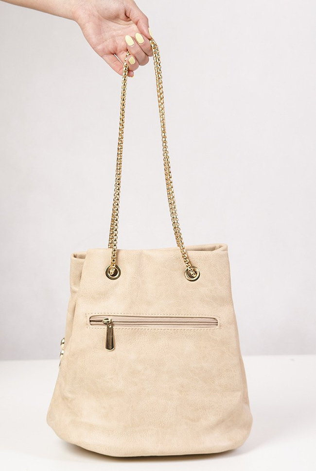 Beżowo-szara torebka na złotym łańcuszku