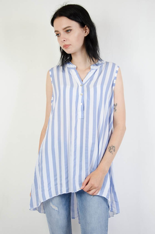 BIAŁO NIEBIESKA PRZEDŁUŻANA BLUZKA W PASKI