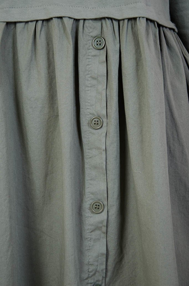 Zielona rozkloszowana sukienka z dresową górą