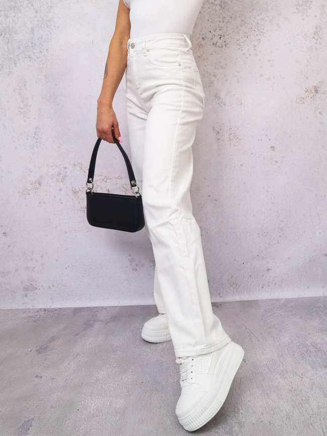 BIAŁE SPODNIE JEANSOWE Z SZEROKIMI NOGAWKAMI