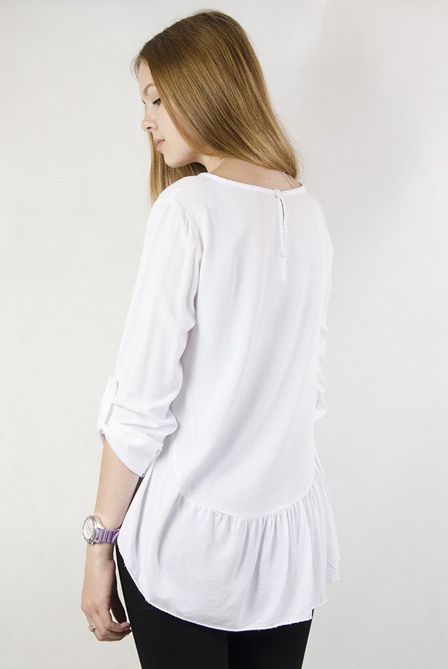 Biała, asymetryczna bluzka z odcięciem na dole