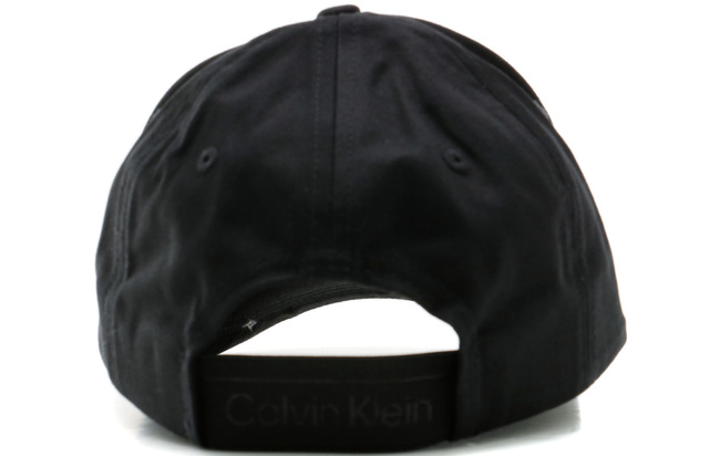 CZAPKA Z DASZKIEM CALVIN KLEIN CCA0901