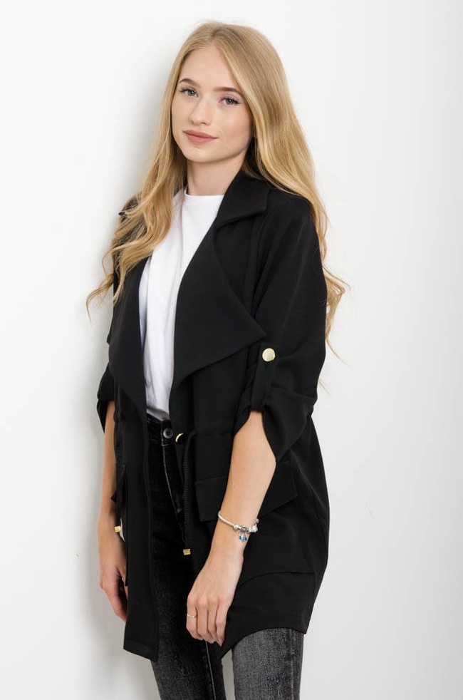 CZARNA NARZUTKA ŚCIĄGANA W PASIE,ZAPINANA NA ZŁOTY GUZIK