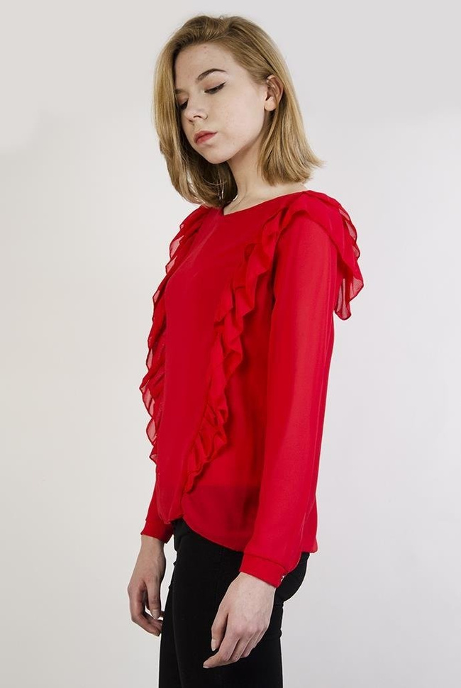 Czerwona bluzka z falbankami po bokach