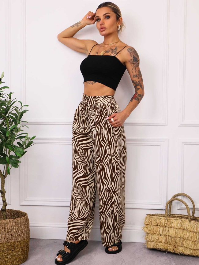 SPODNIE W ZEBRĘ Z SZEROKIMI NOGAWKAMI- BRĄZOWY