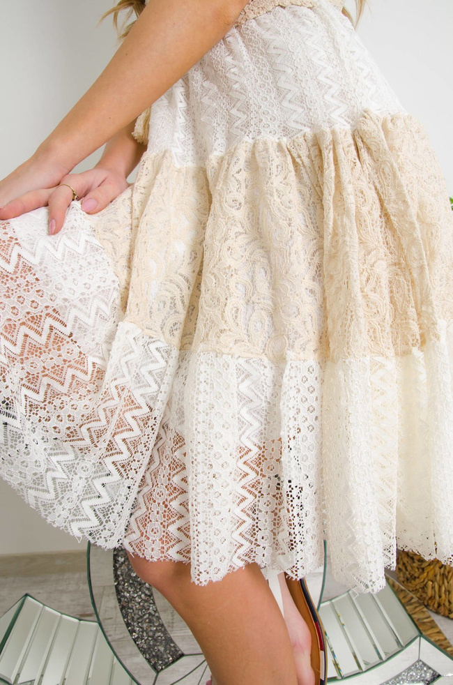 KORONKOWA SUKIENKA W STYLU BOHO