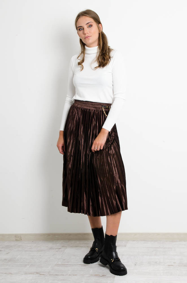 BRĄZOWA WELUROWA SPÓDNICA Z OZDOBNYM ŁAŃCUSZKIEM