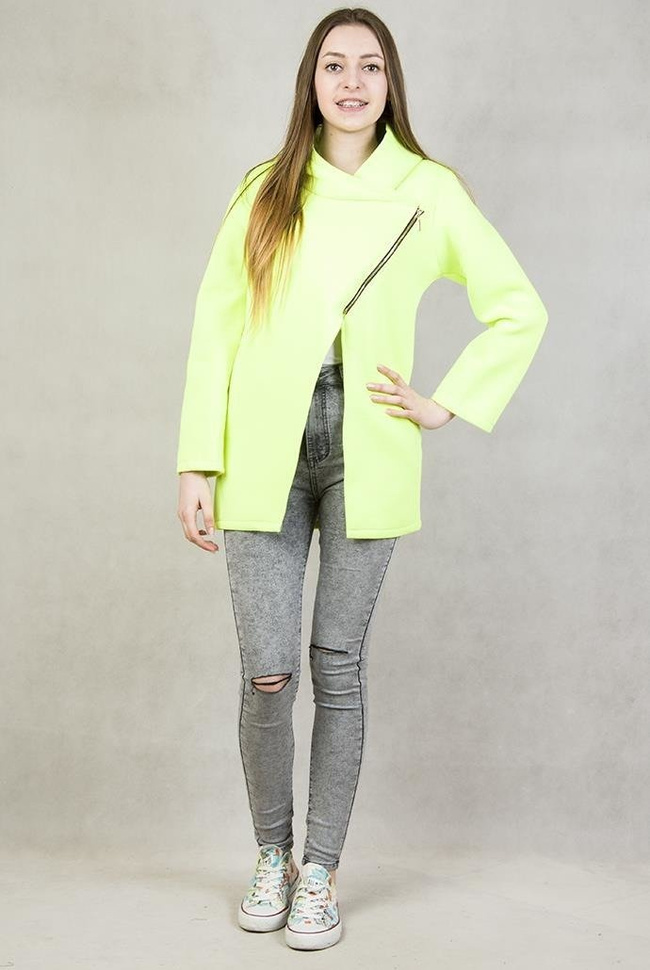 Jasno zielona narzutka zapinana na zamek z dwoma kieszeniami