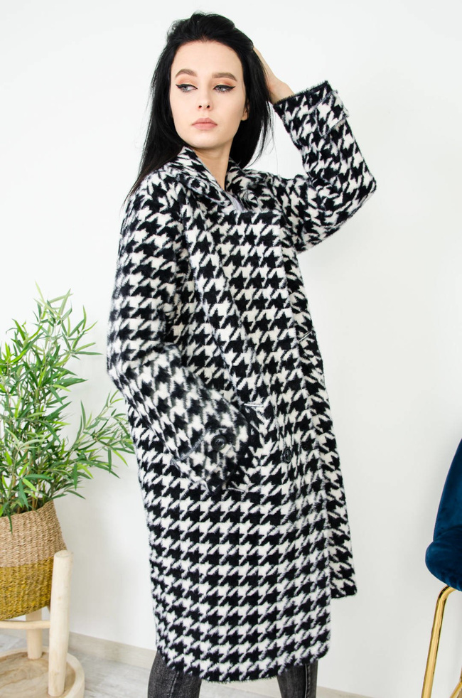 CZARNO-BIAŁY PŁASZCZ W KRATĘ ALPAKA 