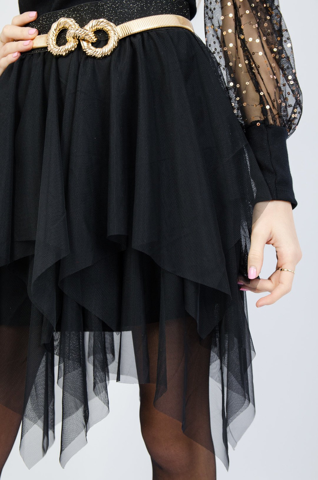 Czarna asymetryczna spódnica tiulowa