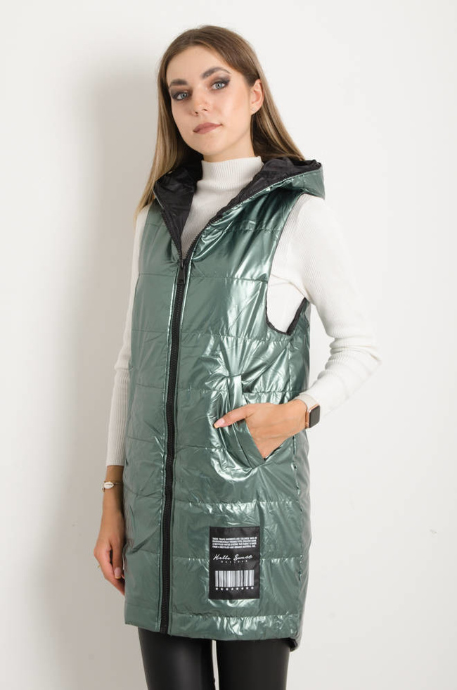 DŁUGA KAMIZELKA Z OZDOBNĄ NASZYWKĄ- ZIELONA