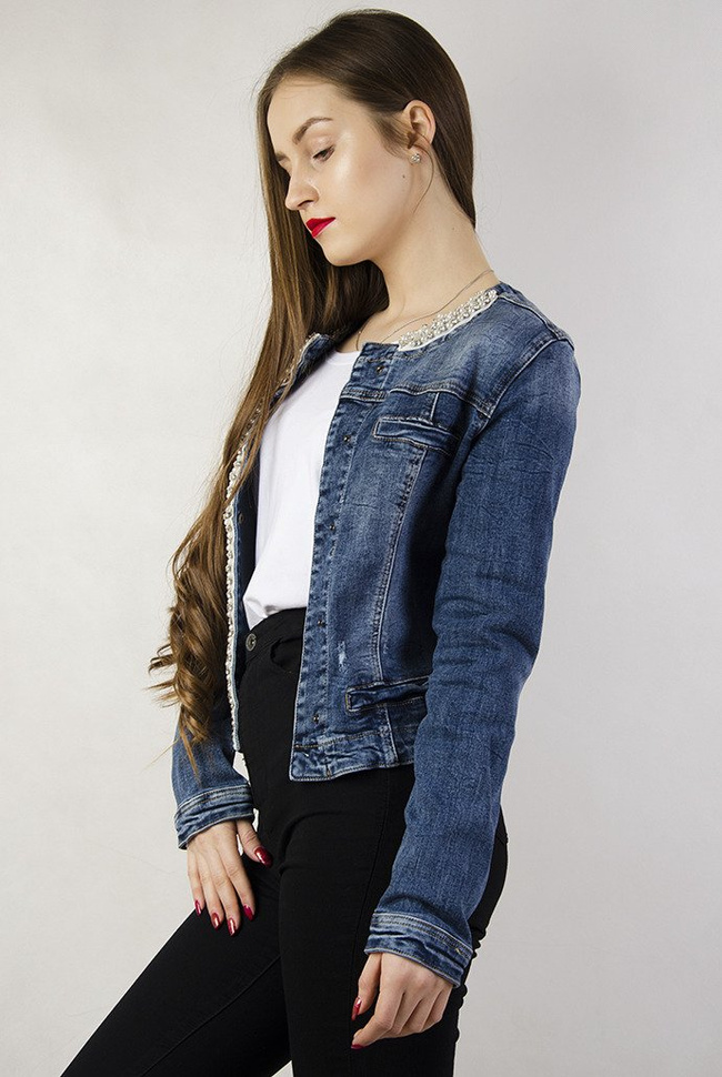 Kurtka jeansowa z perełkami
