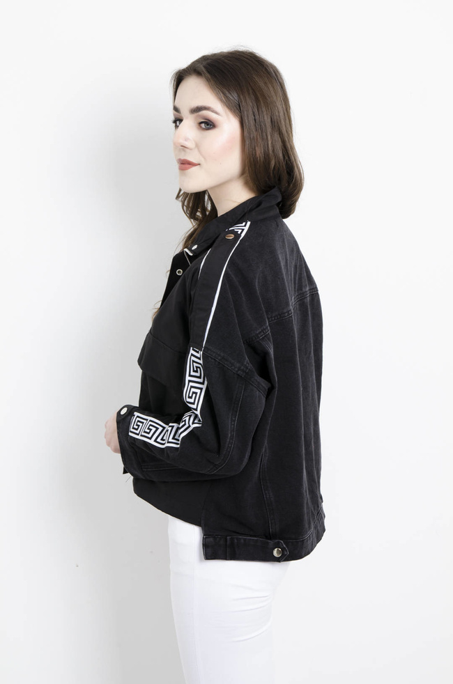 KURTKA CZARNA Z ŁĄCZONYCH MATERIAŁÓW 