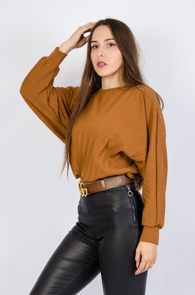 Brązowa plisowana bluzka