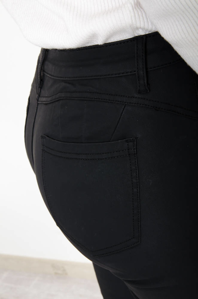 WOSKOWANE SPODNIE PUSH UP- OCIEPLANE