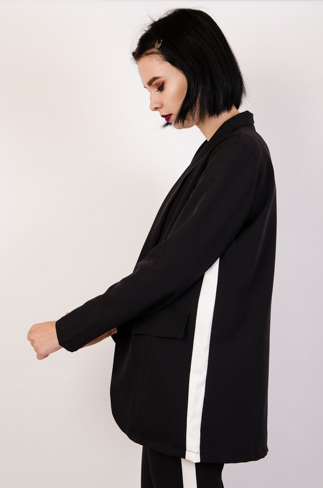 Czarny żakiet z białymi lampasami