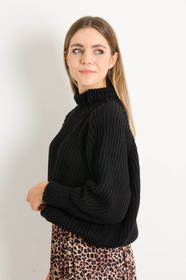 SWETER OVERSIZE Z GOLFEM- CZARNY