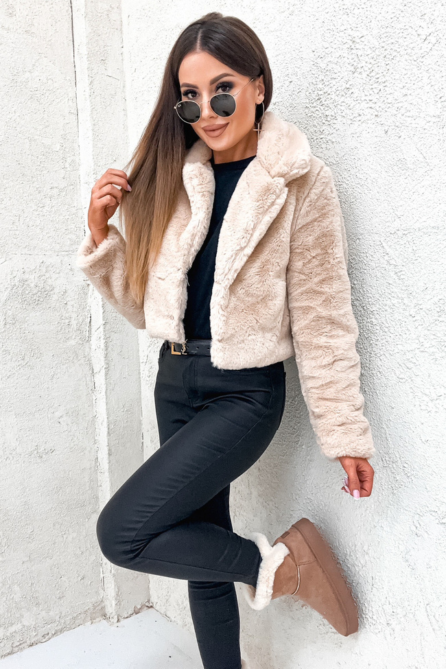 KRÓTKA FUTRZANA KURTKA- BEŻOWA