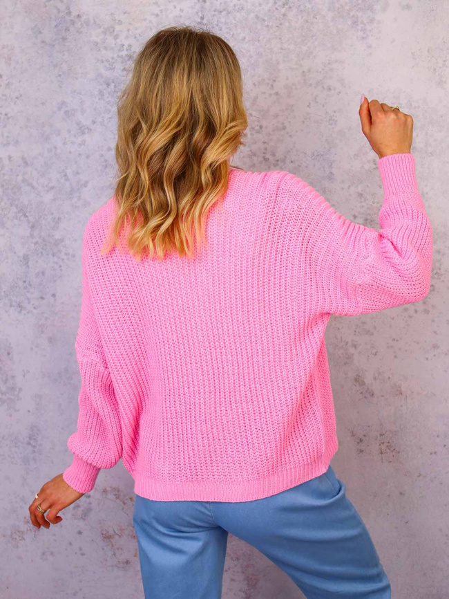 KRÓTKI KARDIGAN Z PRZYPINANYMI KWIATAMI- RÓŻOWY