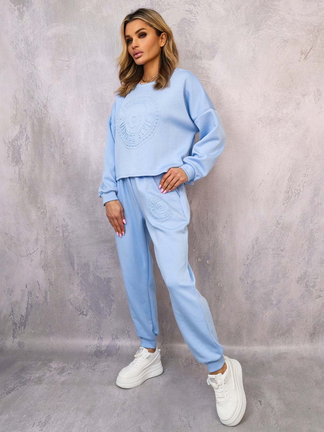 KOMPLET DRESOWY BLUZA Z WYTŁOCZONYM NADRUKIEM+ SPODNIE- NIEBIESKI