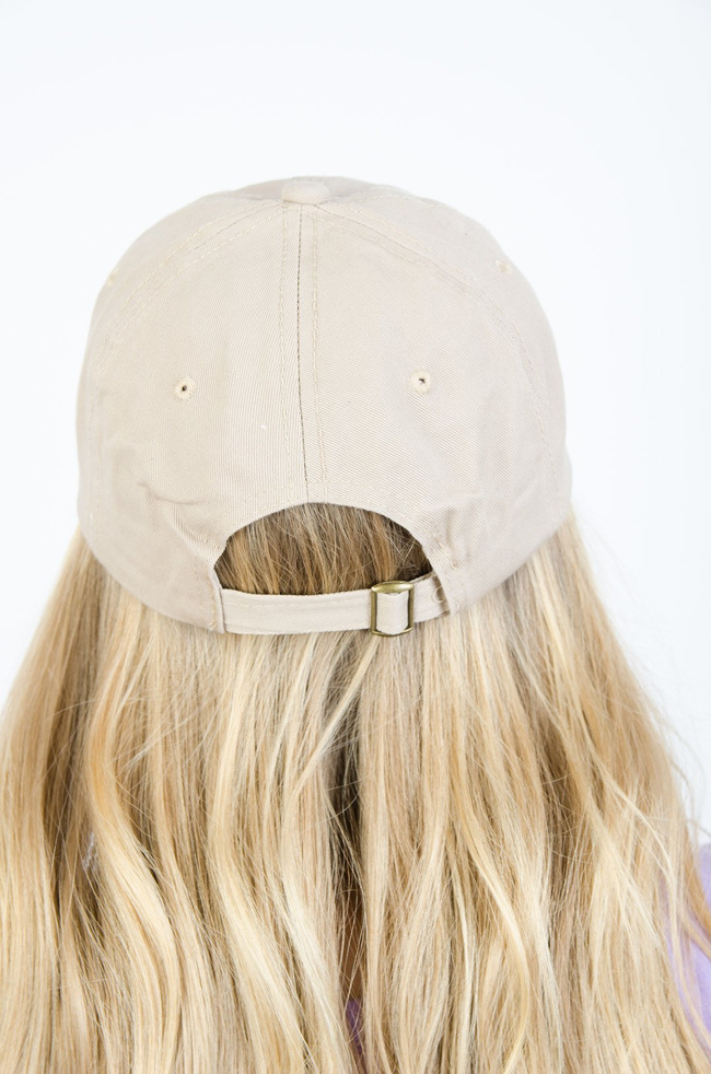 BEŻOWA CZAPKA Z DASZKIEM "CALIFORNIA"