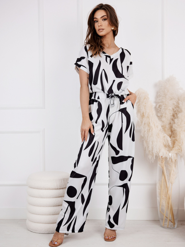 KOMPLET BIAŁO-CZARNY WE WZORY SPODNI+ BLUZKA