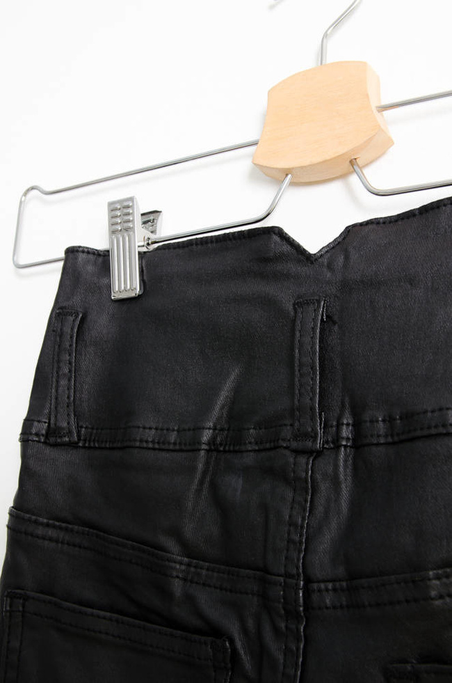 CZARNE SPODNIE WOSKOWANE PUSH UP- BARDZO WYSOKI STAN