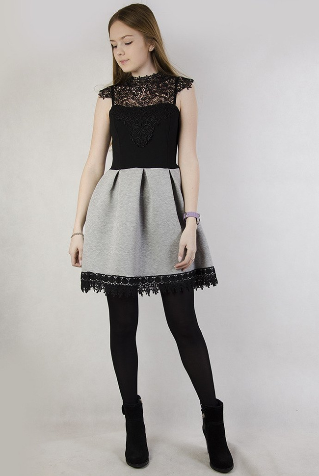 Czarno-szara sukienka z ażurowymi wstawkami