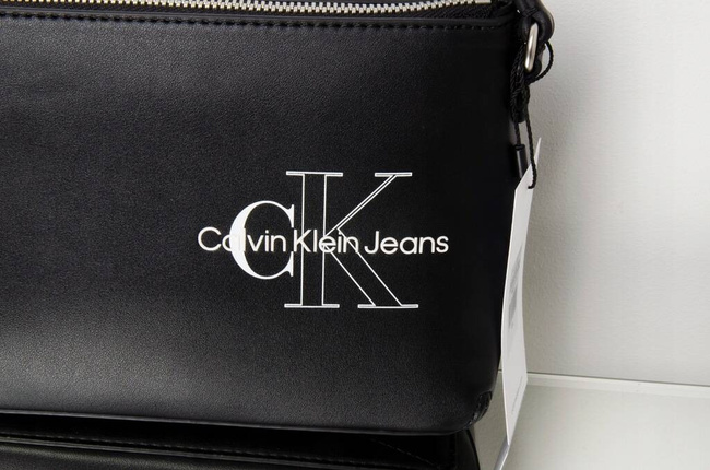 TOREBKA CALVIN KLEIN 