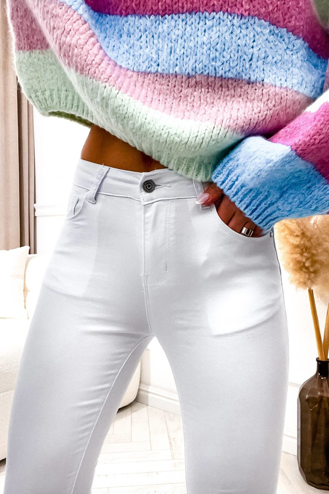 BIAŁE SPODNIE JEANS - PUSH UP