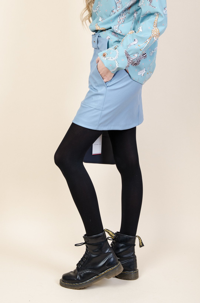 Niebieska trapezowa spódnica z zamkiem na środku-imitacja skóry