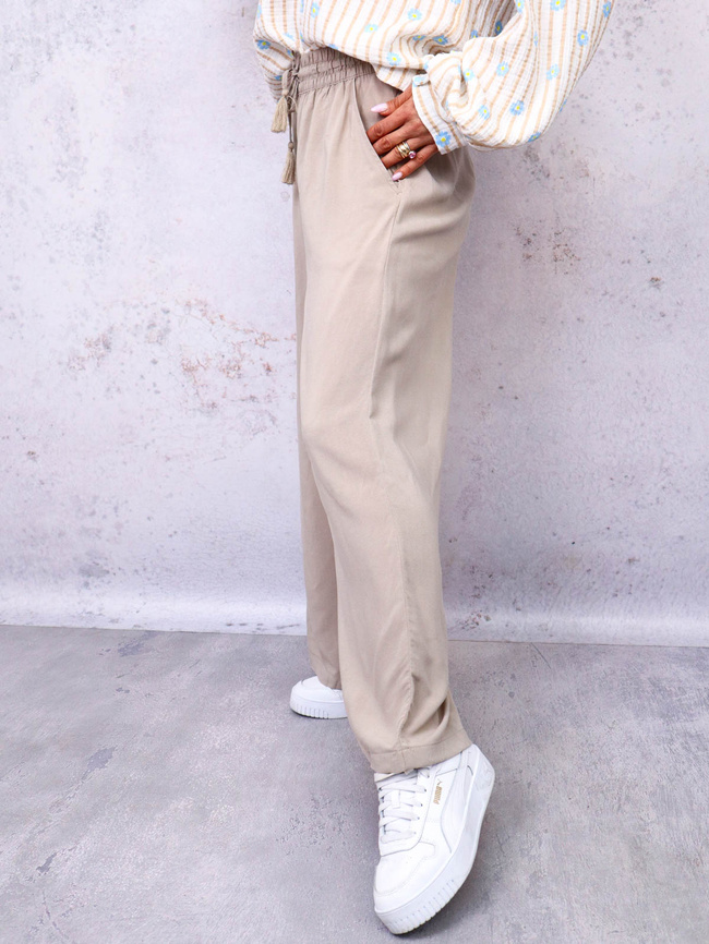 SPODNIE MATERIAŁOWE Z SZEROKIMI NOGAWKAMI- BEŻOWE