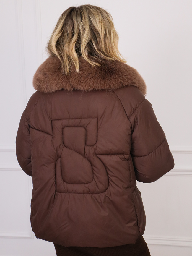 KURTKA ZIMOWA ZAPINANA NA ZAMEK I GUZIKI Z FUTERKIEM- CZEKOLADOWA