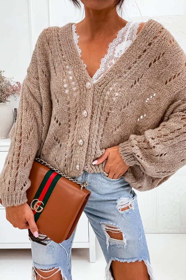 LUŹNY SWETER ROZPINANY ZE ZŁOTYMI GUZIKAMI- BRĄZOWY