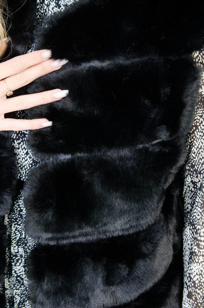 CZARNA FUTRZANA KAMIZELKA