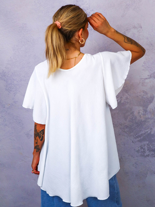 BLUZKA Z KWIATEM I OZDOBNYMI CYRKONIAMI- BIAŁA