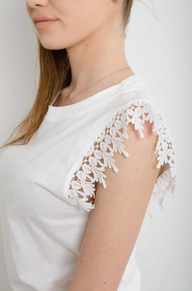 BLUZKA DZIANINOWA AŻUROWE REKAWY- BIAŁA