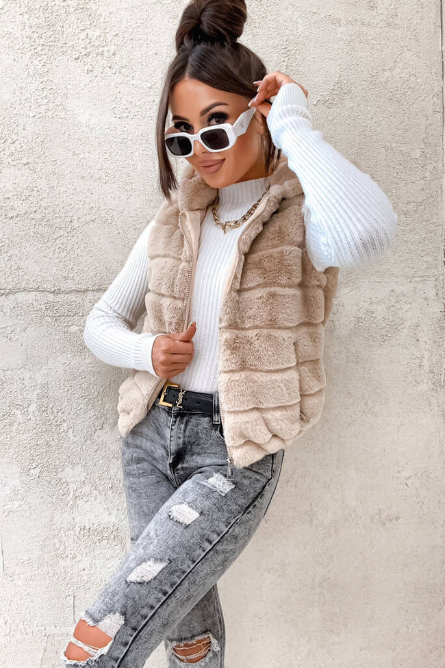 BEŻOWA FUTRZANA KAMIZELKA - BEZRĘKAWNIK