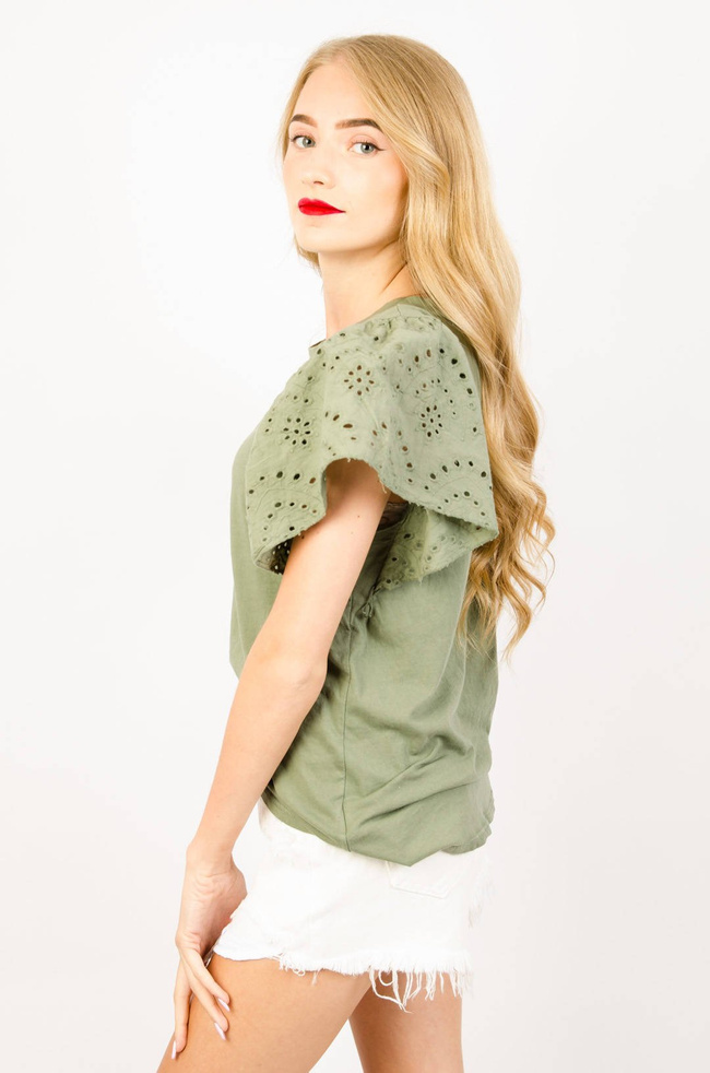 ZIELONA BAWEŁNIANA BLUZKA Z AŻUROWYMI RĘKAWAMI