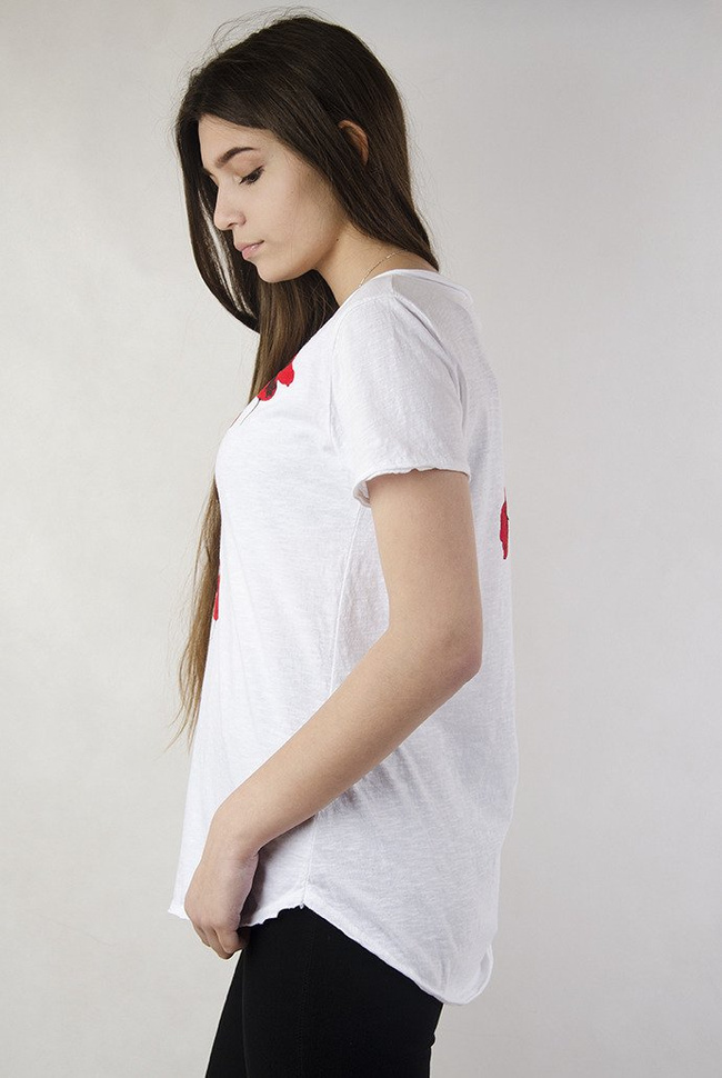 Biała bluzka w maki