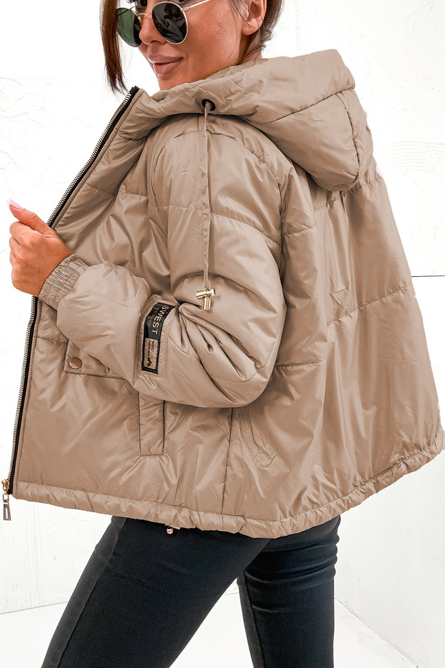 KURTKA ASYMETRYCZNA ZE ZŁOTYMI ELEMENTAMI- CIEMNO BEŻOWA