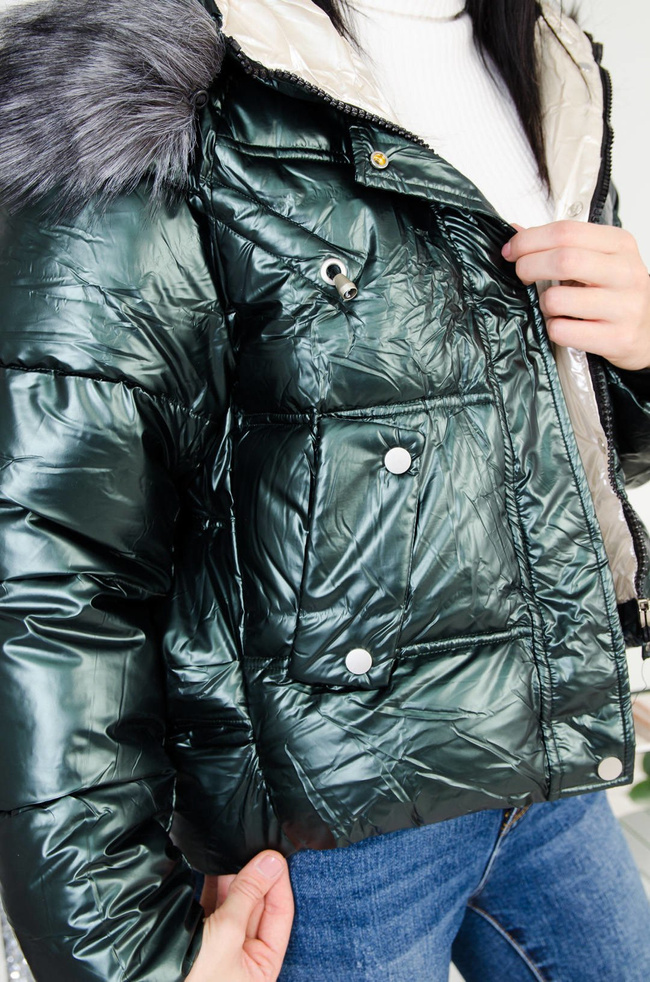 KRÓTKA ZIELONA METALICZNA KURTKA Z FUTERKIEM