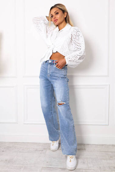 SZEROKIE SPODNIE JENASOWE Z DZIURA I SUROWĄ NOGAWKĄ