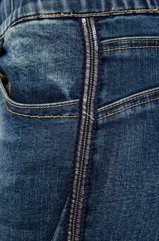 Spodnie jeansowe z lampasami