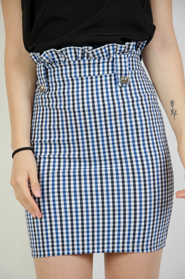 Biało niebieska spódnica w kratę