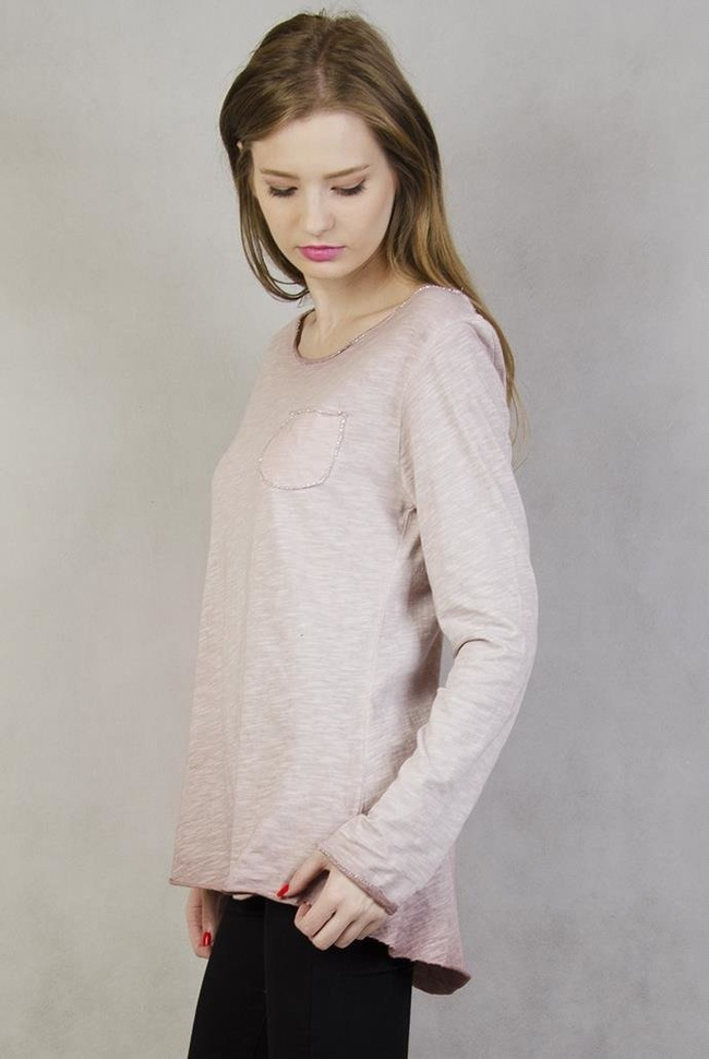 Różowa bluzka z kieszonką