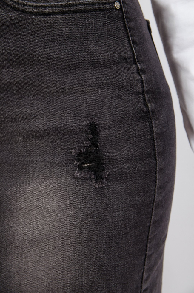 Ciemnoszara spódnica jeansowa