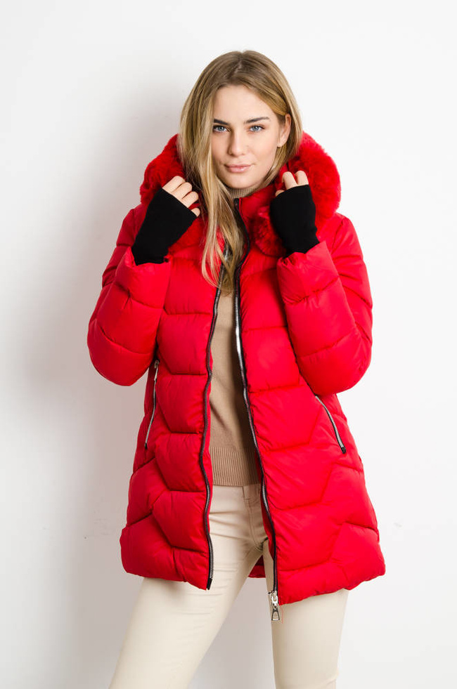 CZERWONA MATOWA KURTKA Z FUTERKIEM PRZY KAPTURZE 