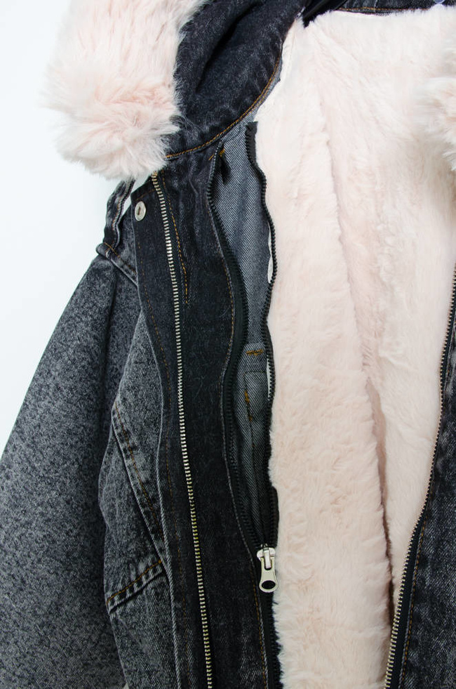 CZARNA JEANSOWA KURTKA Z ODPINANYM FUTERKIEM